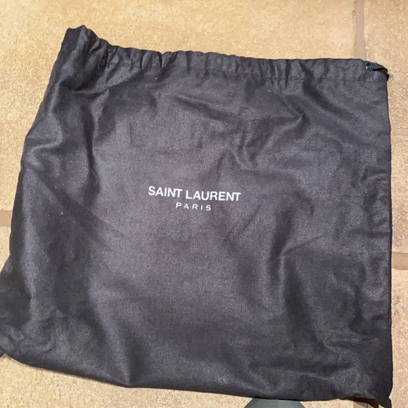 YSL Red/Gold purse - Picture 12 of 14